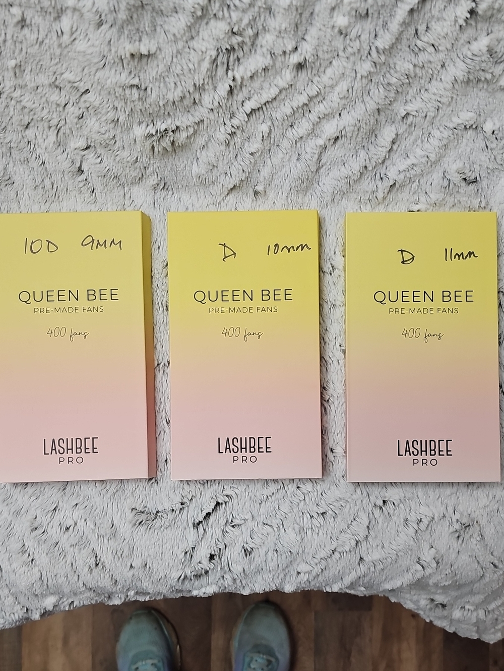 Queen Bee Pre-Made Fans - Yellow to Pink Gradient